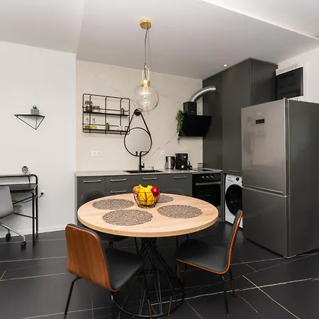 Arena Mall Galleria View And Securities Parking2 Apartmán