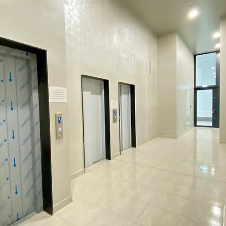 Arena Mall Galleria View And Securities Parking2 *