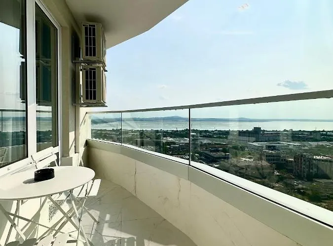 Arena Mall Galleria View And Securities Parking2 * Burgas