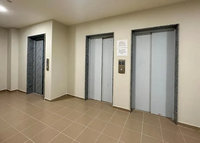 Arena Mall Galleria View And Securities Parking2 Appartement Burgas